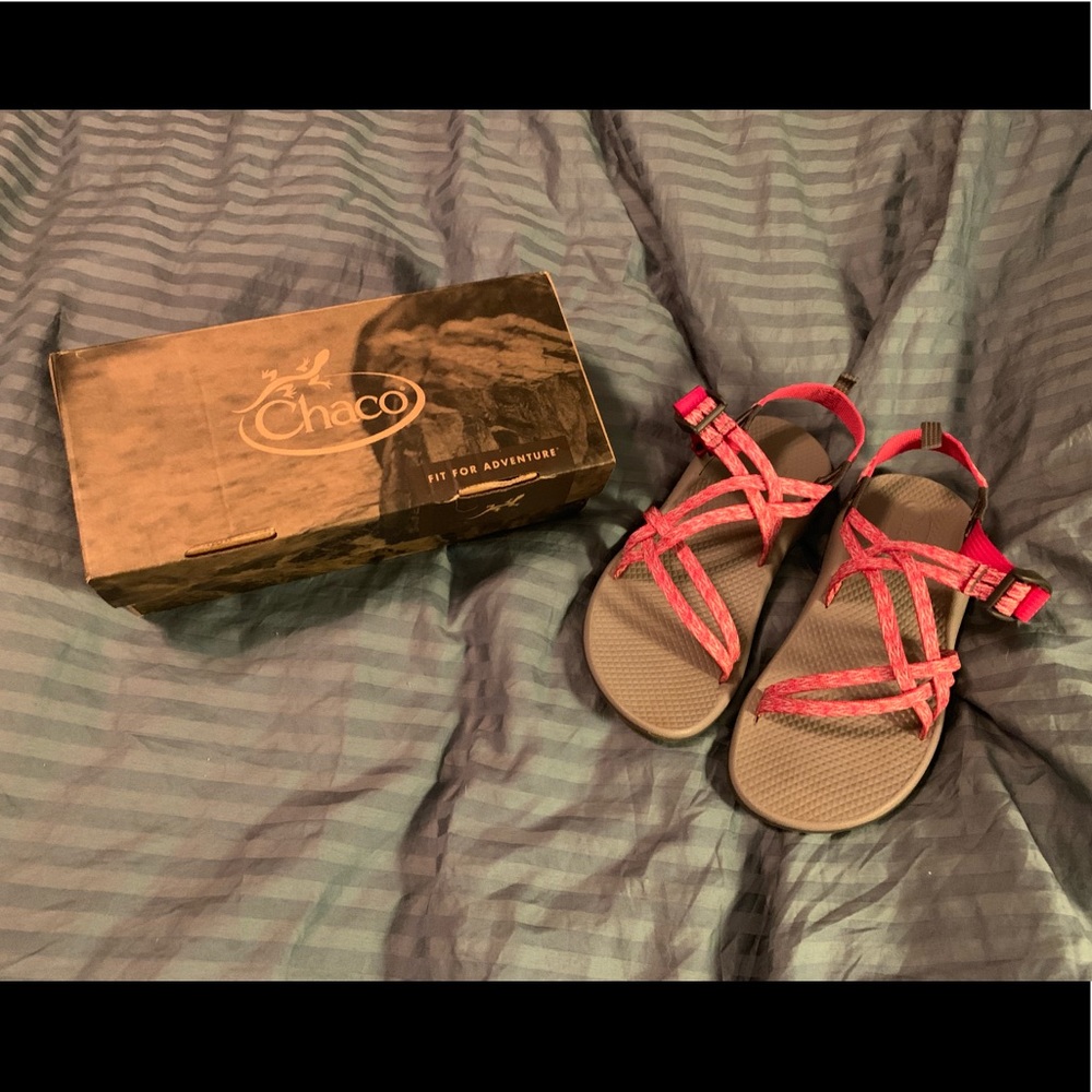 SOLD Double strap Chacos 😍